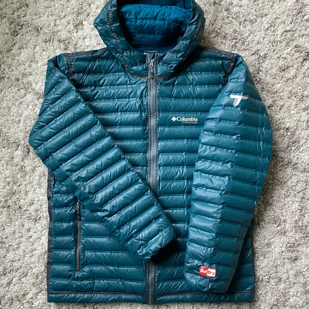 Men’s Large Titanium Puffer Coat